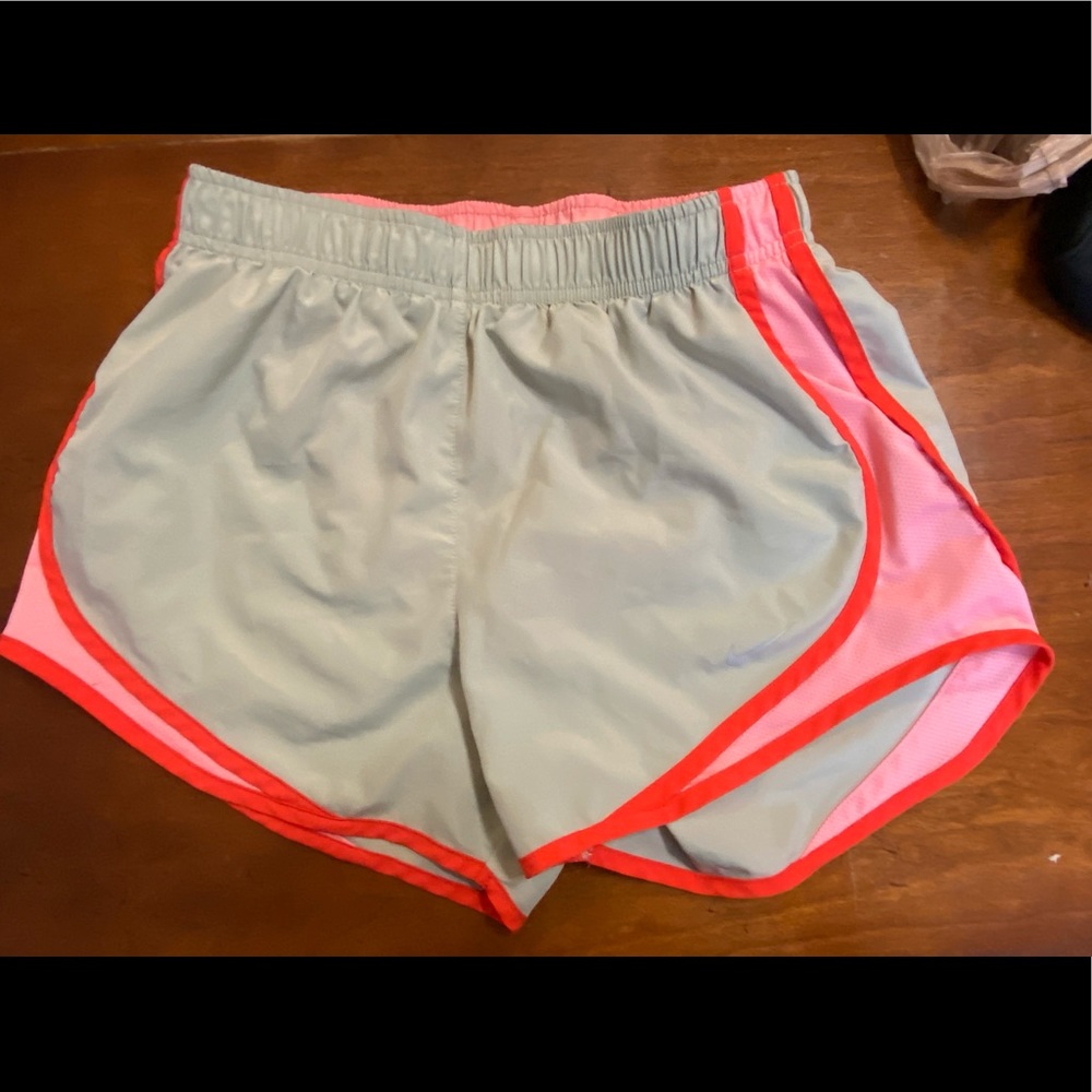 grey/pink nike running shorts